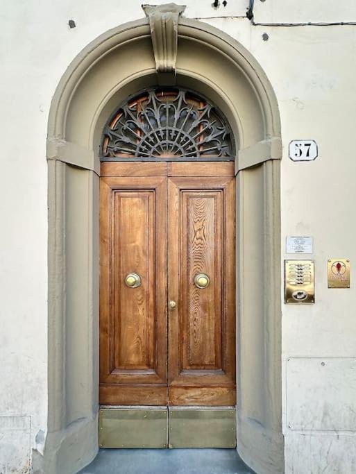 Warm Retreat In The Heart Of Florence Cls Station公寓 外观 照片