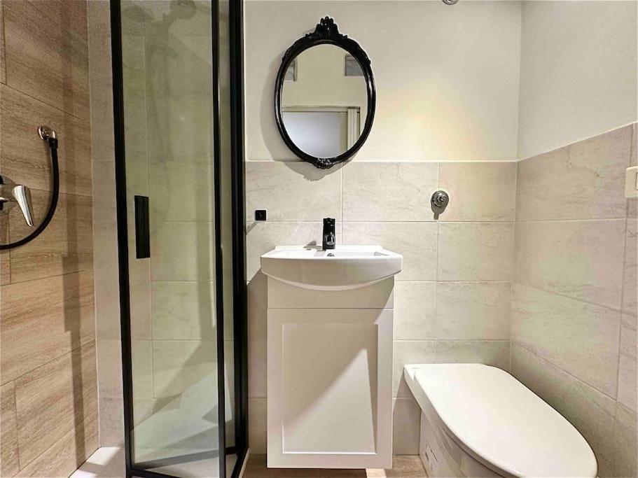 Warm Retreat In The Heart Of Florence Cls Station公寓 外观 照片